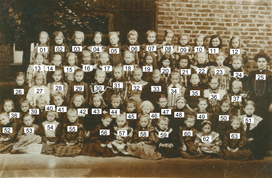 0882b Volksschule Anrath um 1900