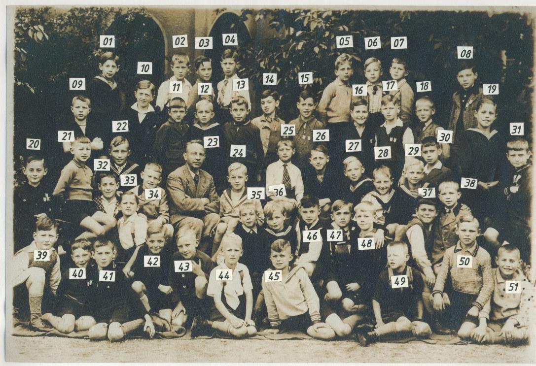 1078b Volksschule Anrath Jahrgang 1928-29
