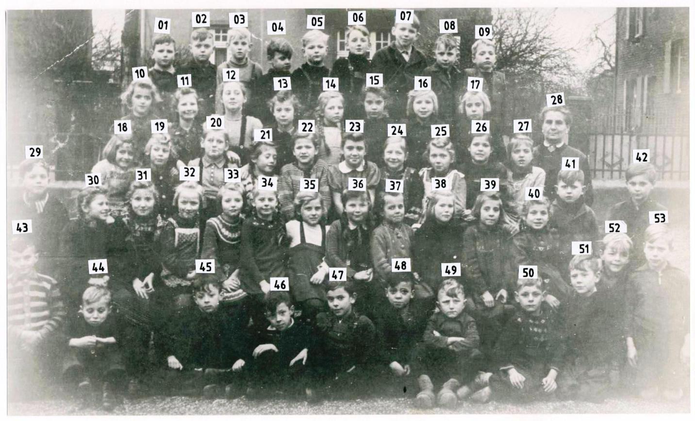 1140b Volksschule Anrath Jahrgang 1939-40